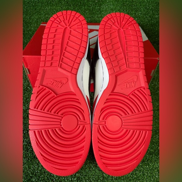 Dunk Low - Picture 5 of 5